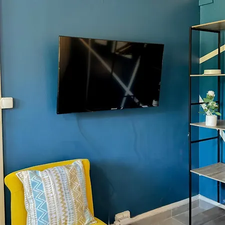 Platanes 9 - Proche - - Free Parking - Paris Appartamento *